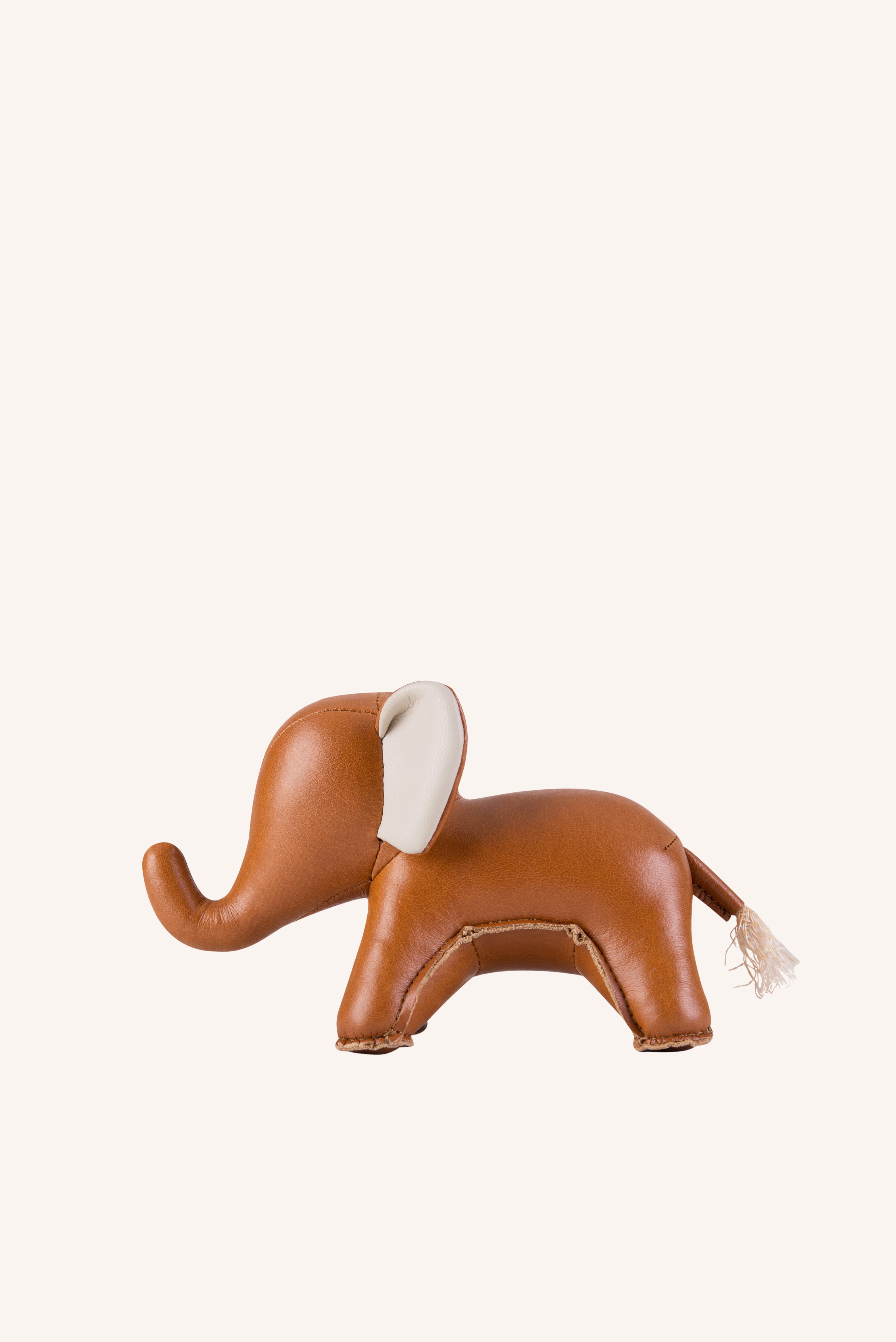 Zuny Elephant Abby Paperweight