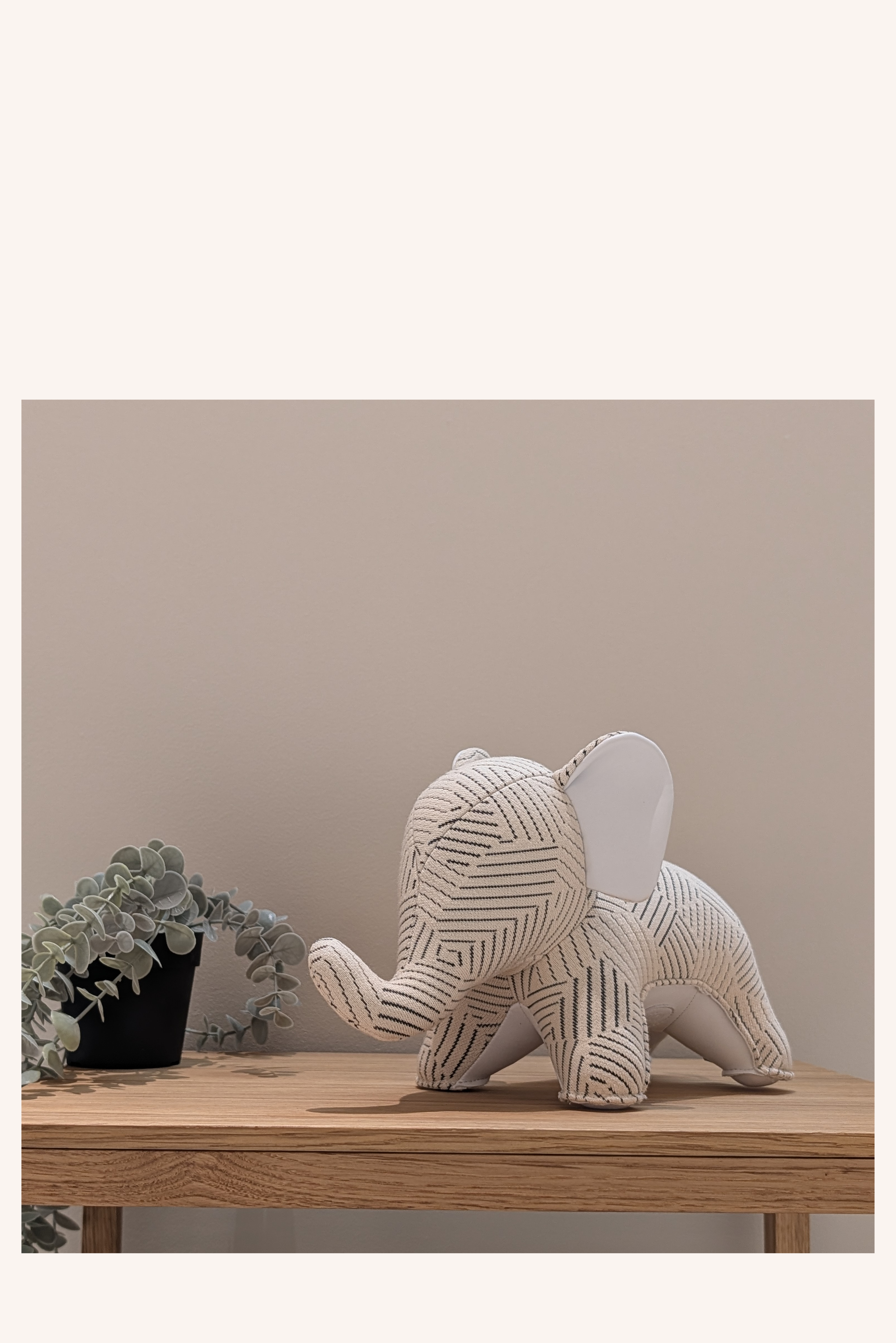 Elephant Bookend (Kvadrat Edition)