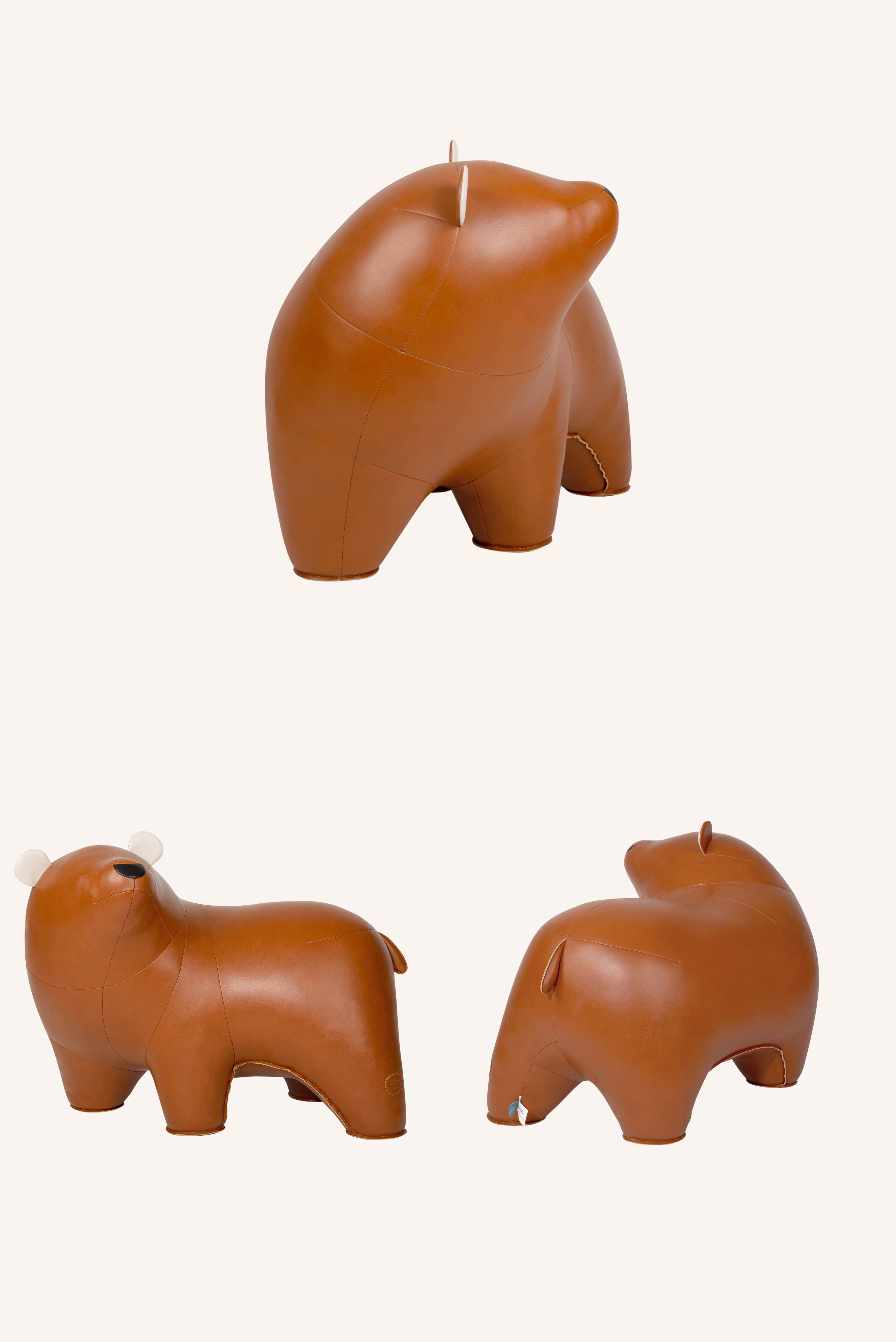 Gaze Bear Bero Giant Decor