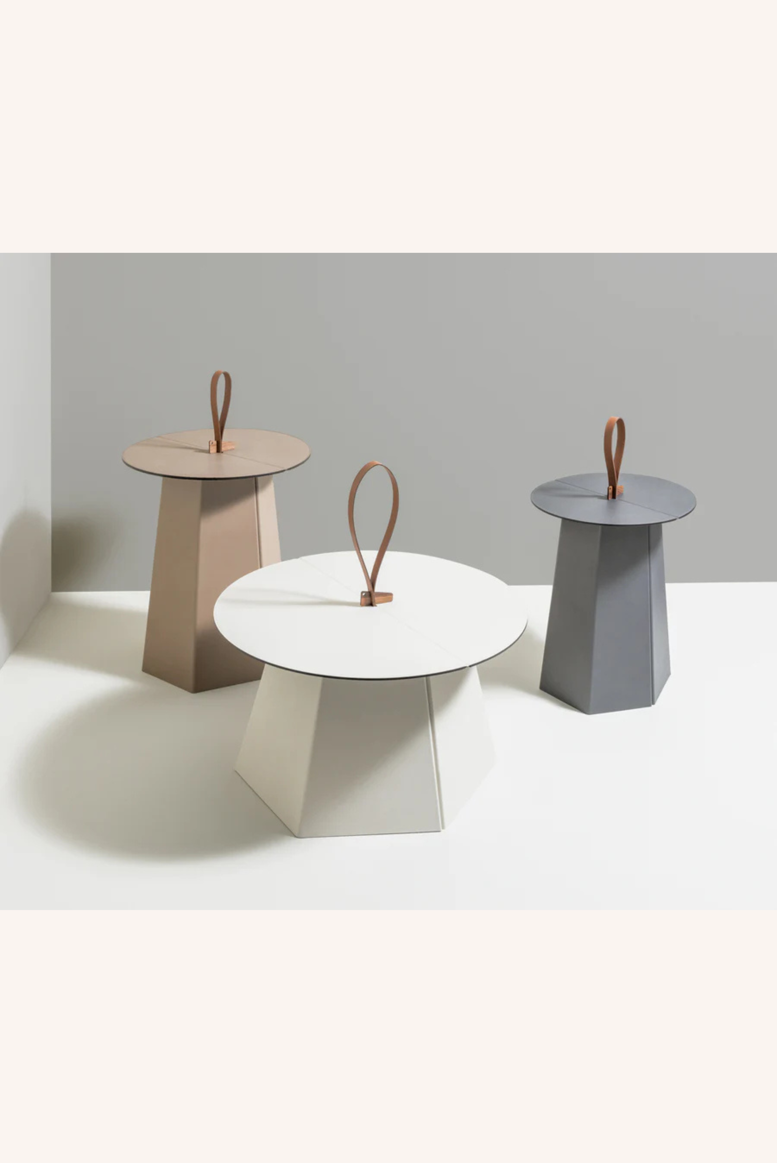 Aile Folding Table